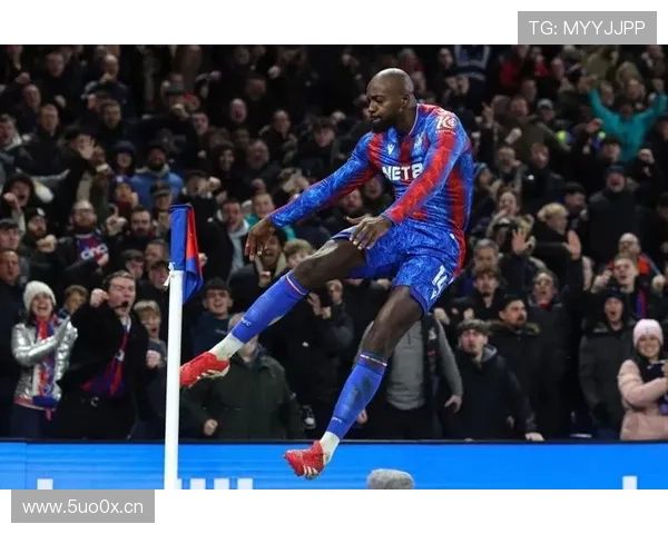 水晶宫不卖马特塔维拉盯上中锋